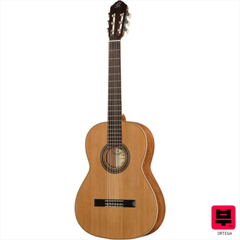 Ortega R18SSN - 4/4 Size Classical Guitars