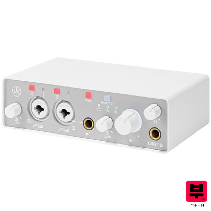 Yamaha UR22 MK3 White - Professional Music Instrument Photo
